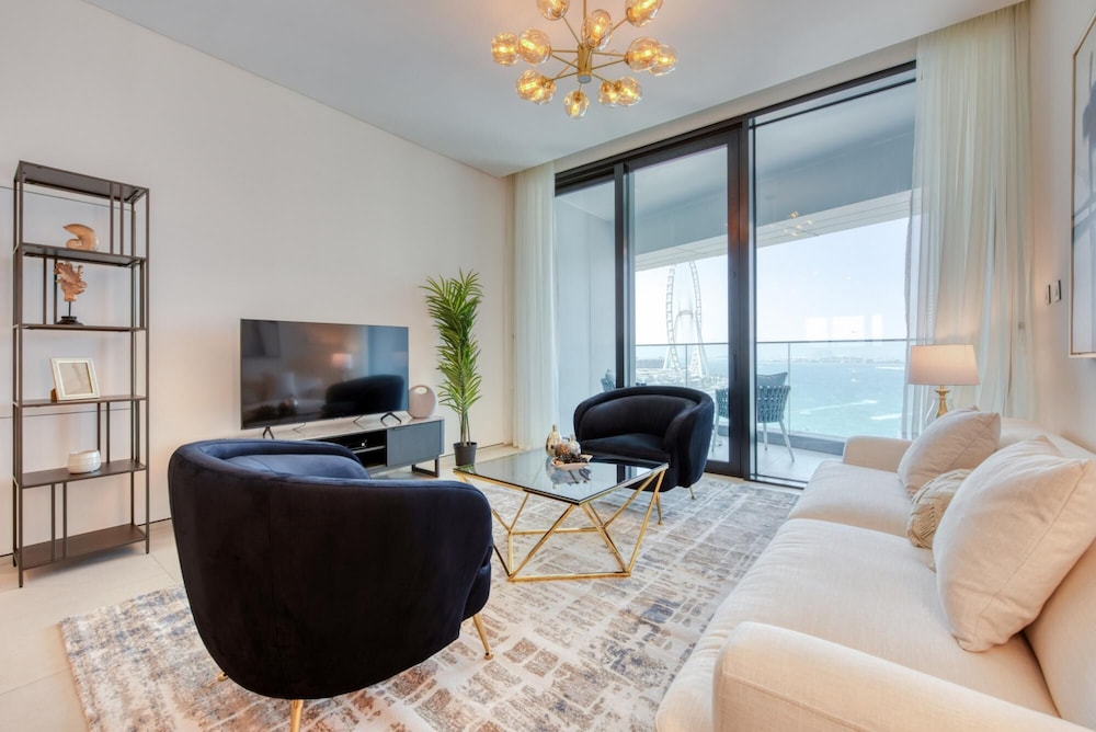 Luxury Sea View 3BR Maid Apt at the Address JBR