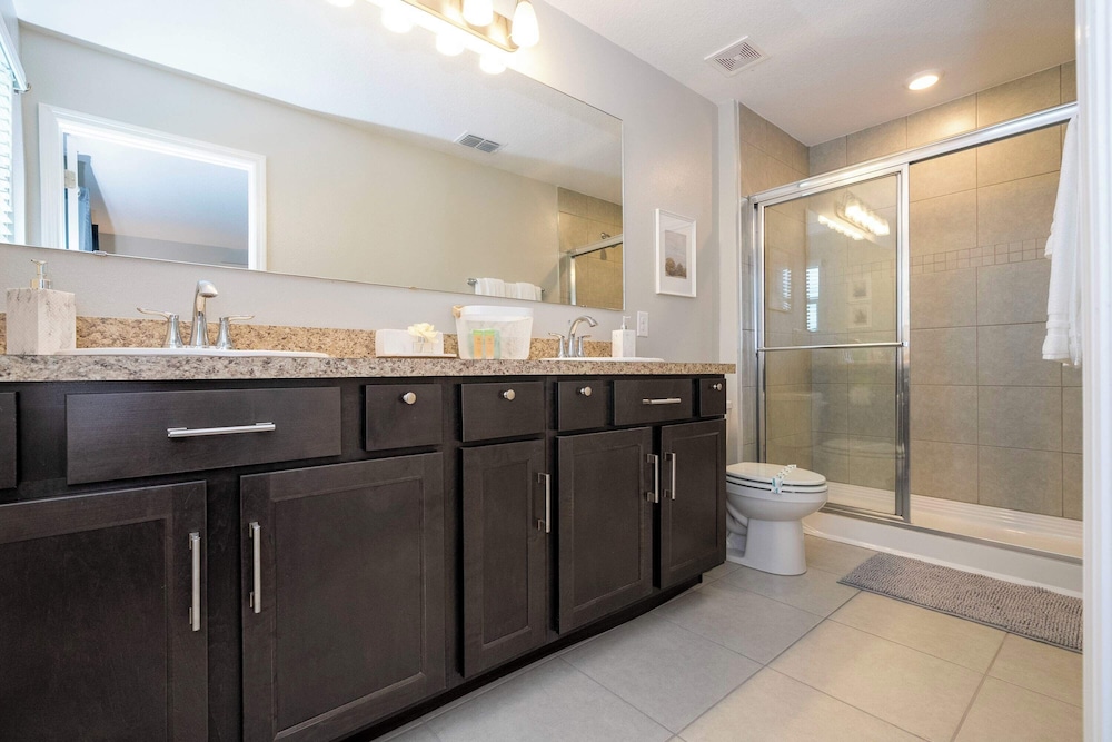 Stunning 3Bd Close to Disney at Fiesta Key 4764 view 5