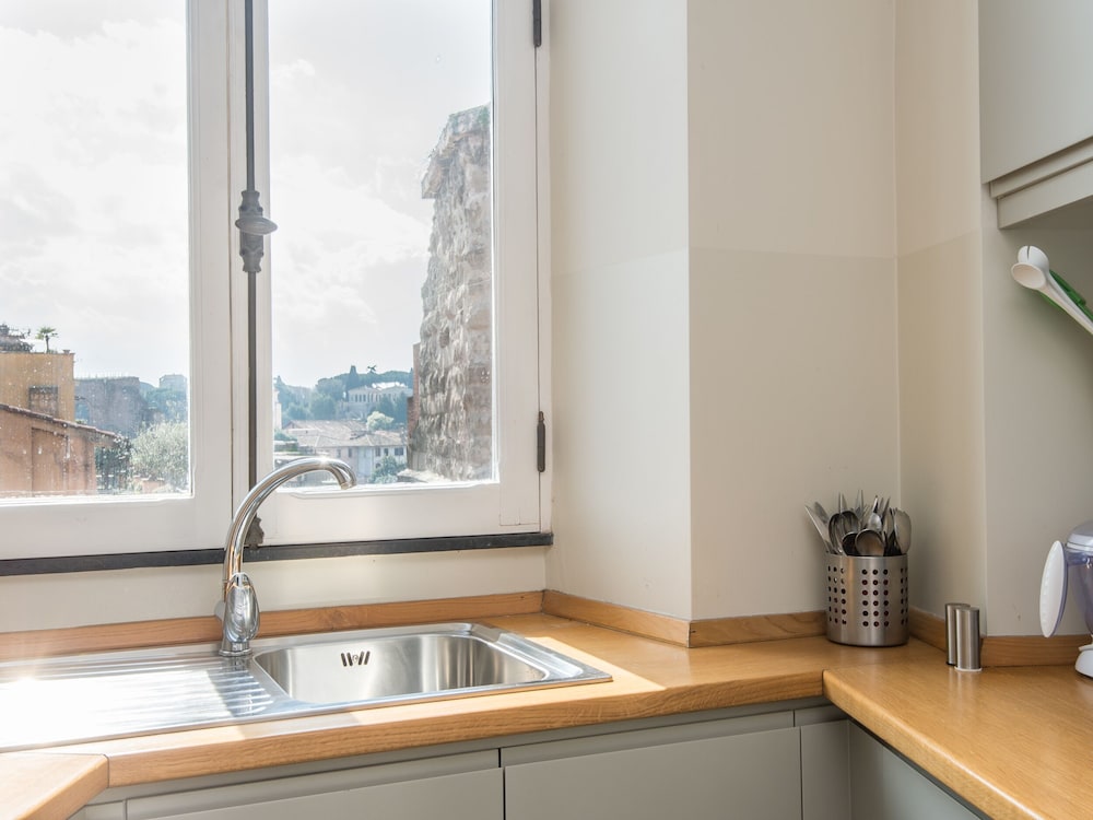 RSH Fori Imperiali Breathtaking View