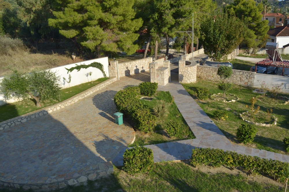 Photo 40