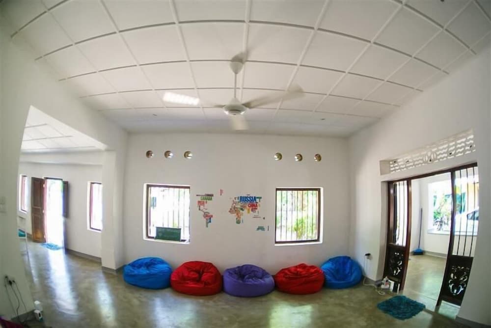 Hostel First Mirissa view 2