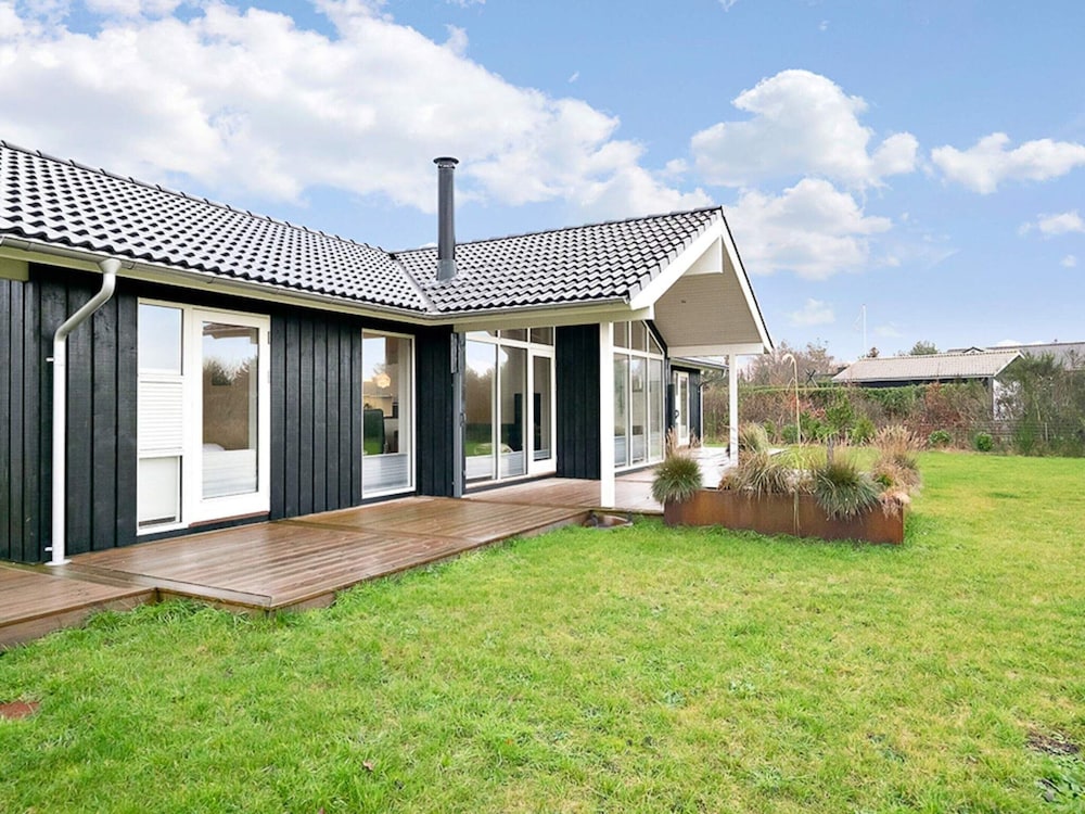 4 Star Holiday Home in Logstor