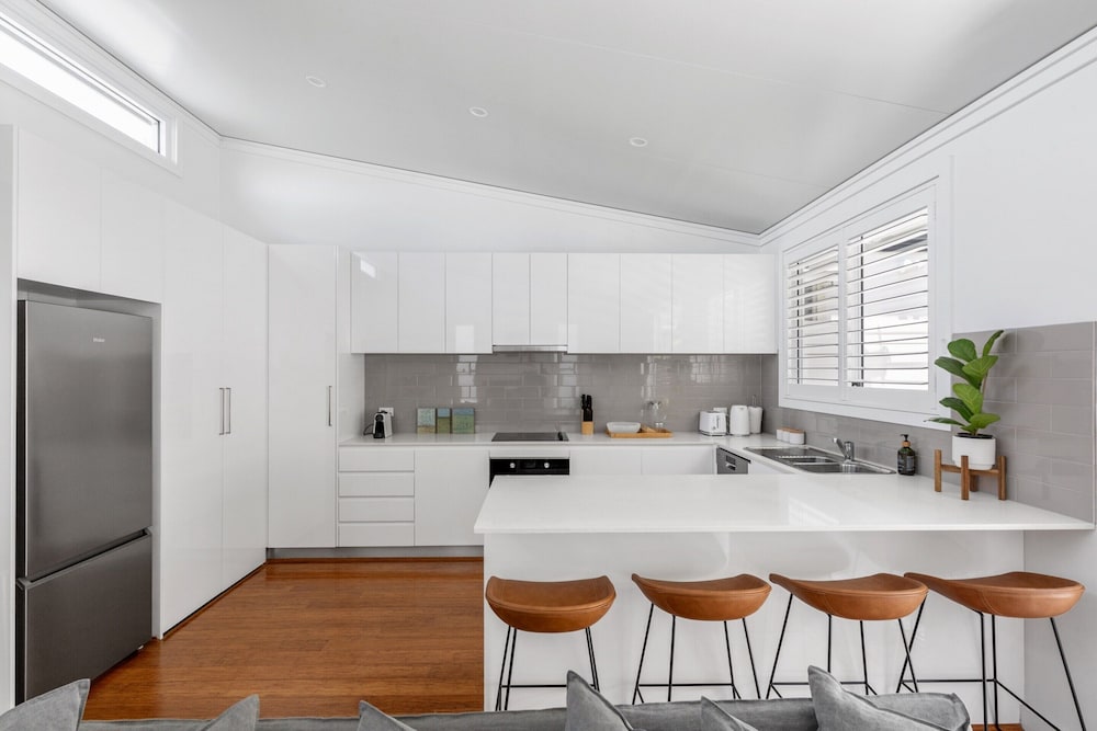 Relaxing 2-bed Home Close to Beaches and Parks