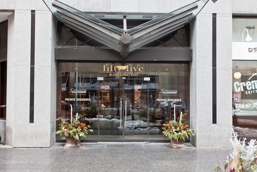 TOSuites - Signatures on Bloor - Image 1