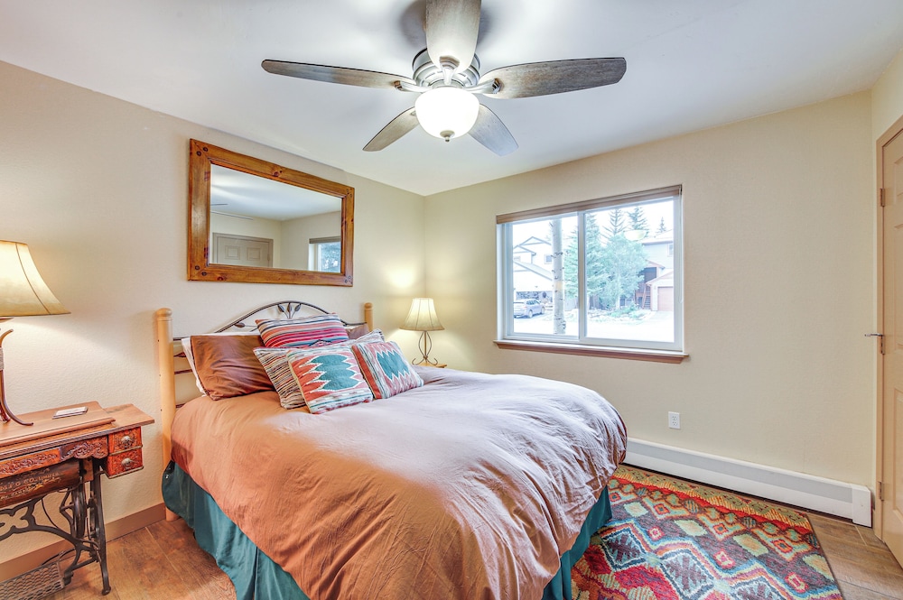 Walk to Ski Shuttle: Dtwn Frisco Gem w/ Fireplace!