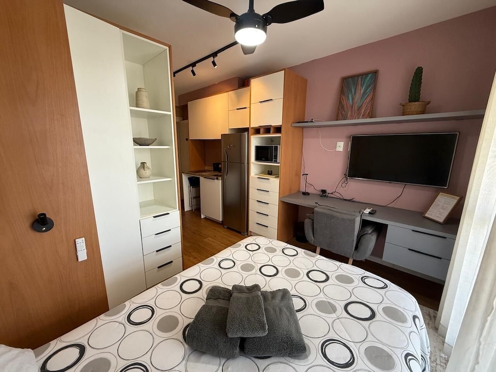 Haus Mitre Residences