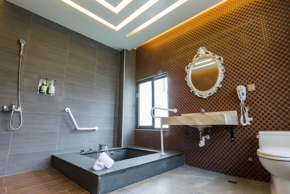 Huaman hot villa