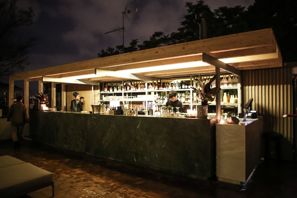 Parrasio Hotel
