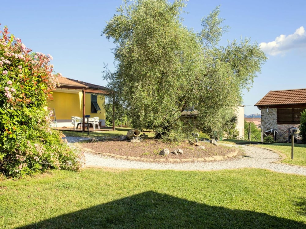 Photo 21