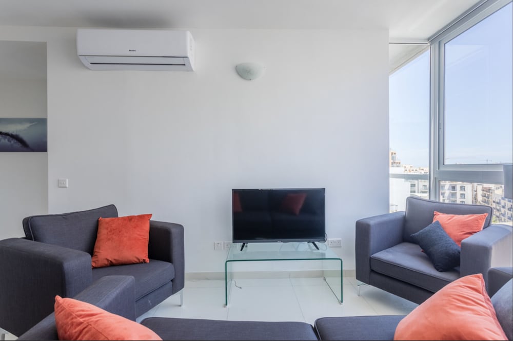 San Giljan Stylish Apartment - Property Image 31