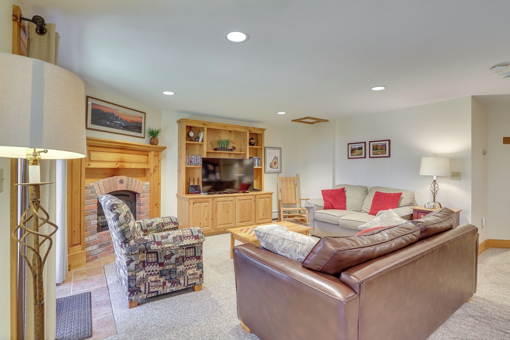 Ski-in/ski-out Condo at Jay Peak Resort!