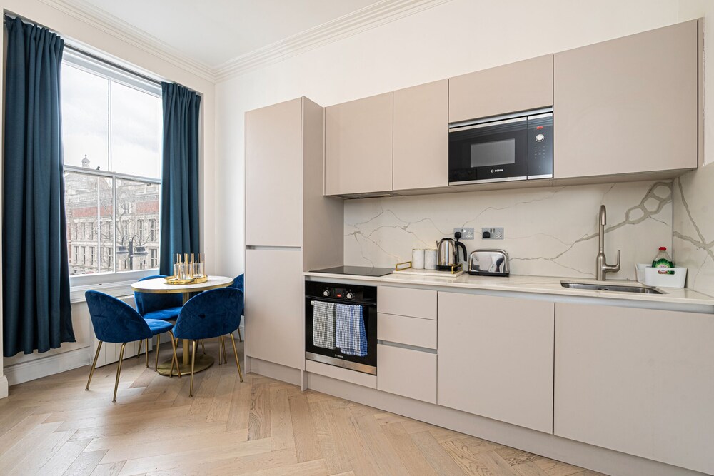 Luxury Apartments Near Harrods and the Science Museum