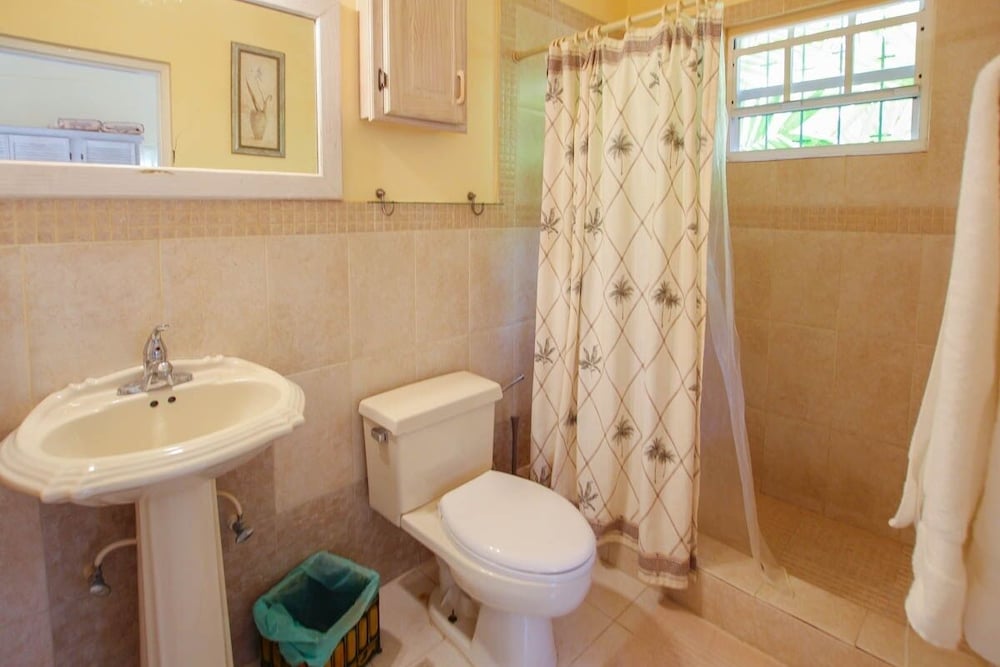 Aqua Bliss 3 Bedroom Home by Bluescape