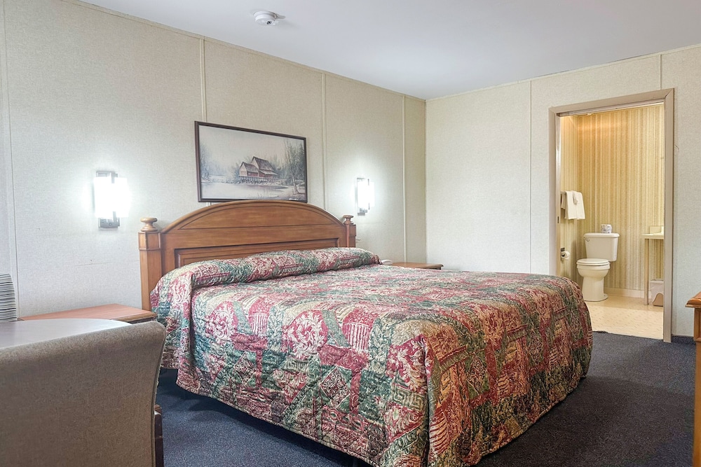 Louisville Inn By Oyo Louisville Municipal Airport