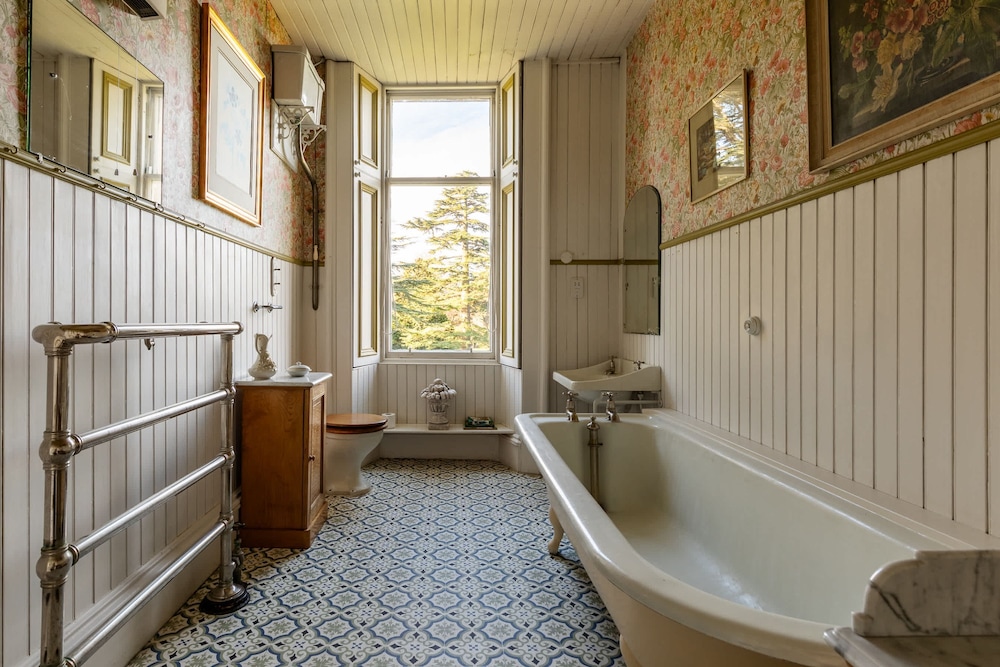 Errol Park - Stately Home Outbuildings Views