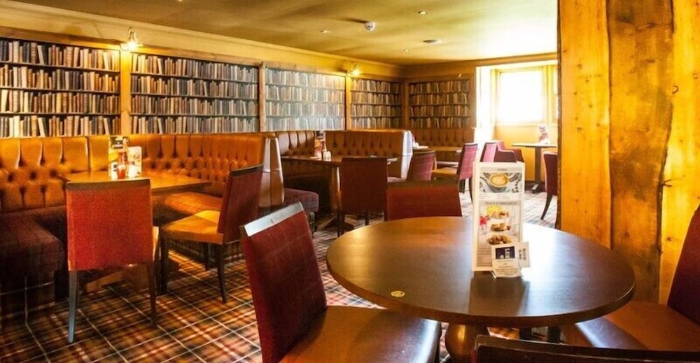 Moffat Manor Holiday Resort