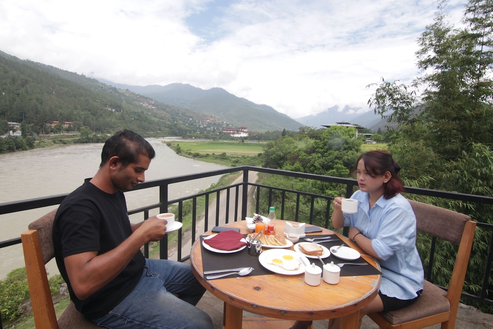Spirit Village Lodge