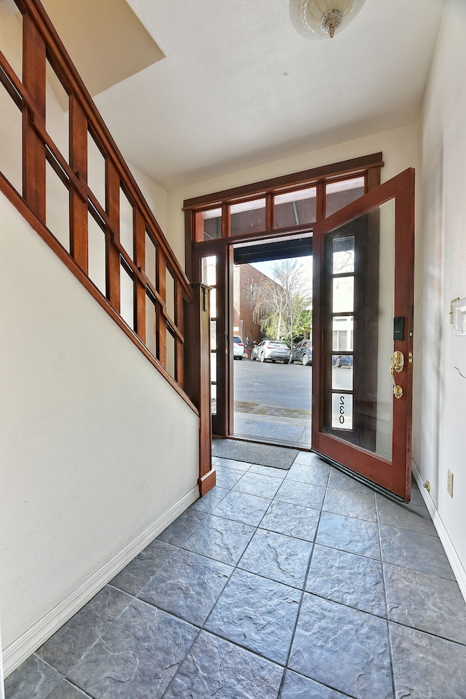230 4th Street view 4