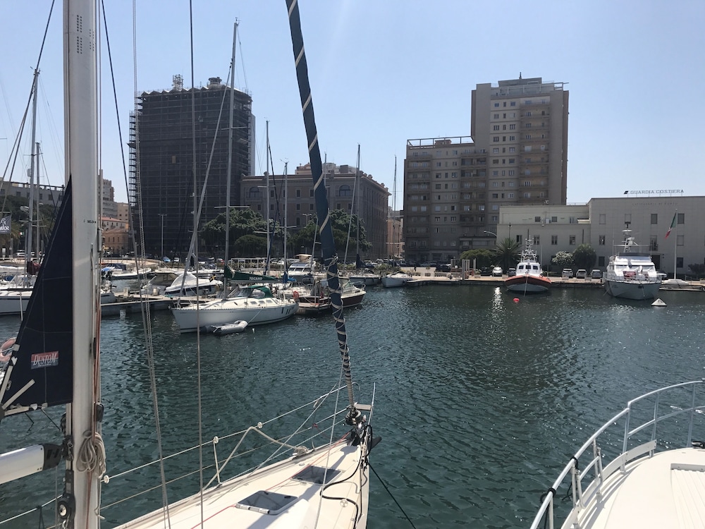 Raxul Boat