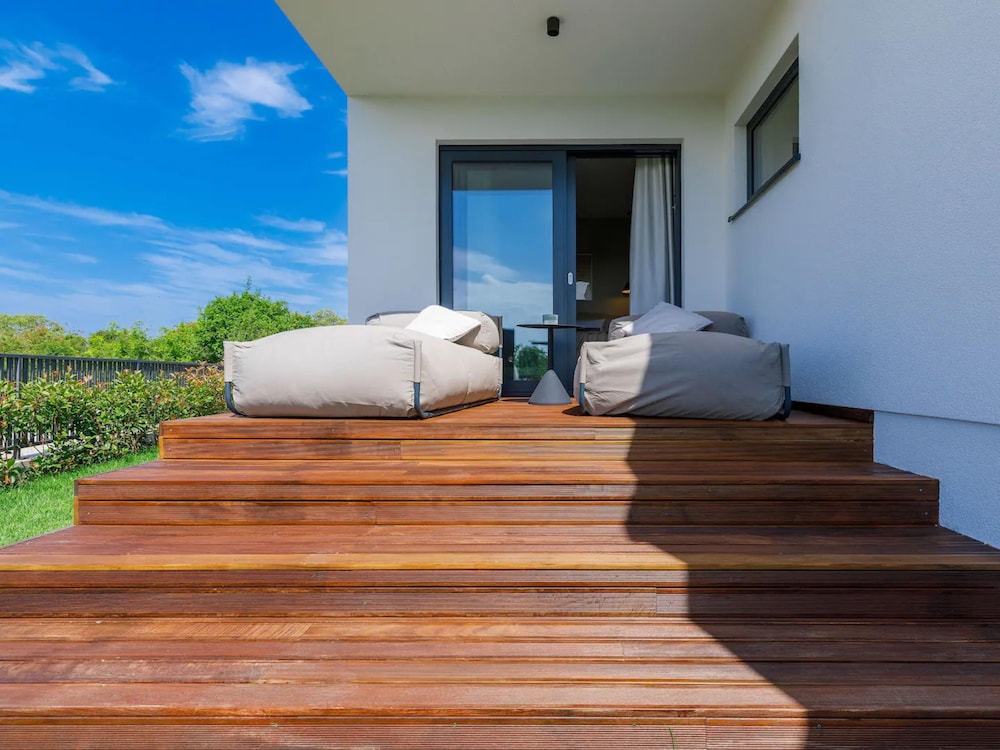 Holiday House with Pool Casa Lavanda
