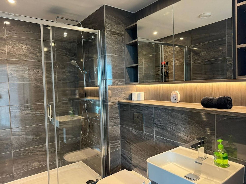 Luxurious Deansgate 3bedroom Apartment Sleeps 10