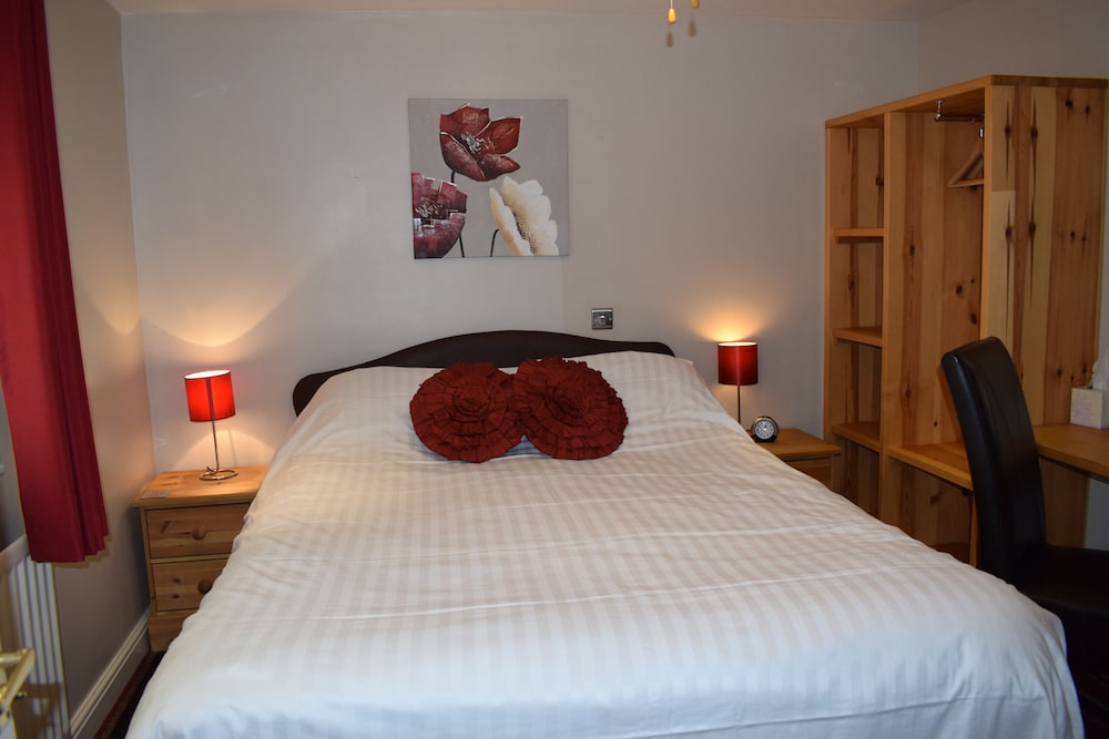 Castle Green Bed and Breakfast
