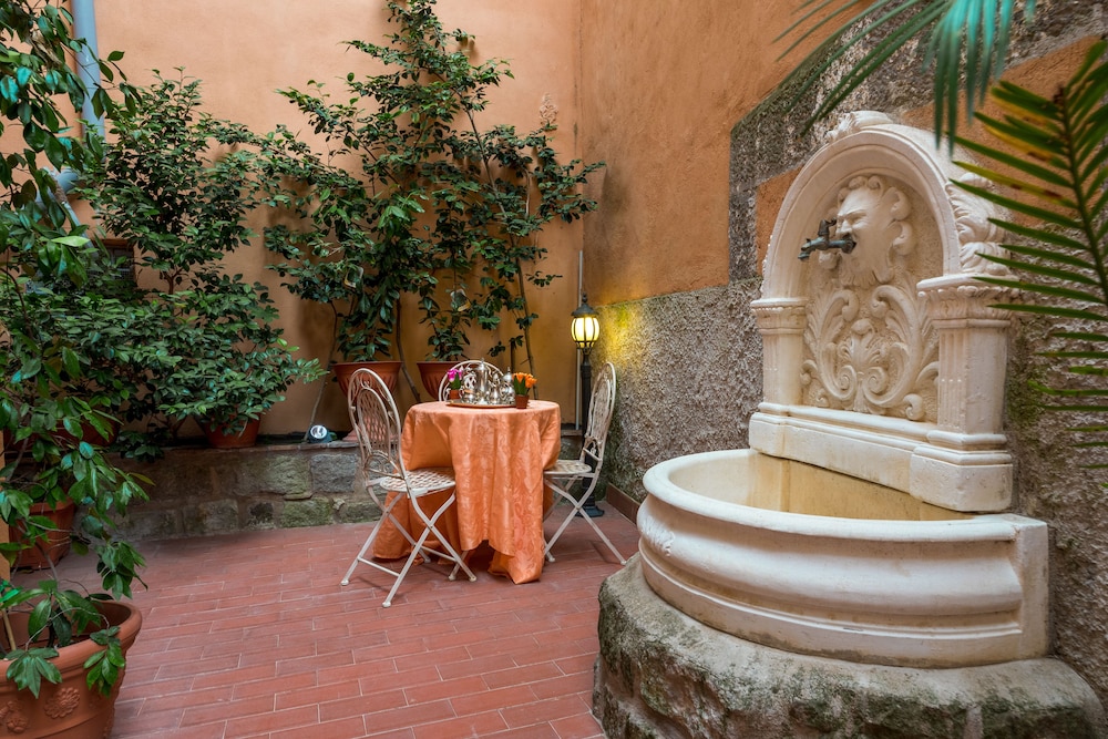L'Incontro Residenza Medievale