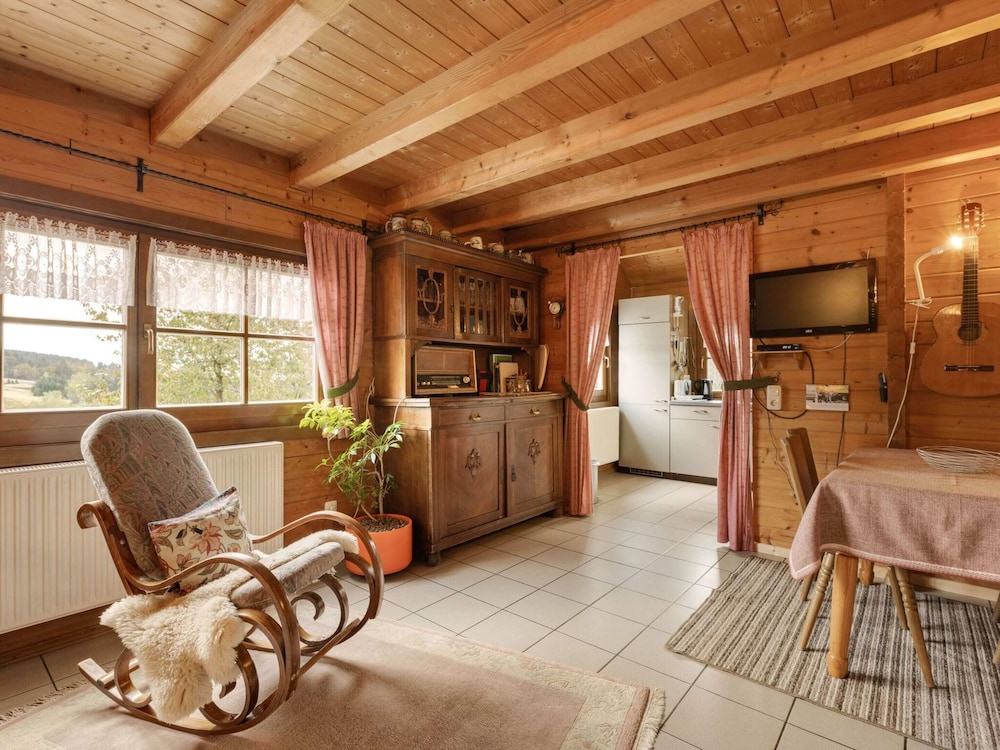 Holzferienhaus in Hinterrod mit Sauna