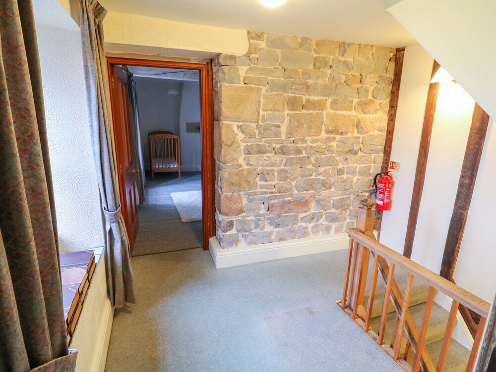 Photo 27