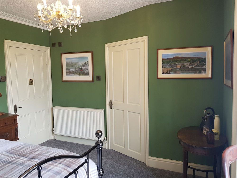 Afallon Townhouse