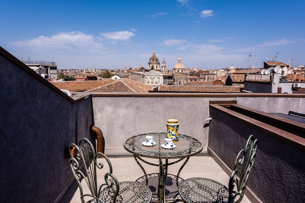 Vecchio Bastione With Terrace by Wonderful Italy
