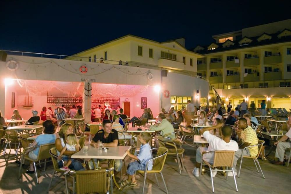 Side Breeze Hotel - All Inclusive