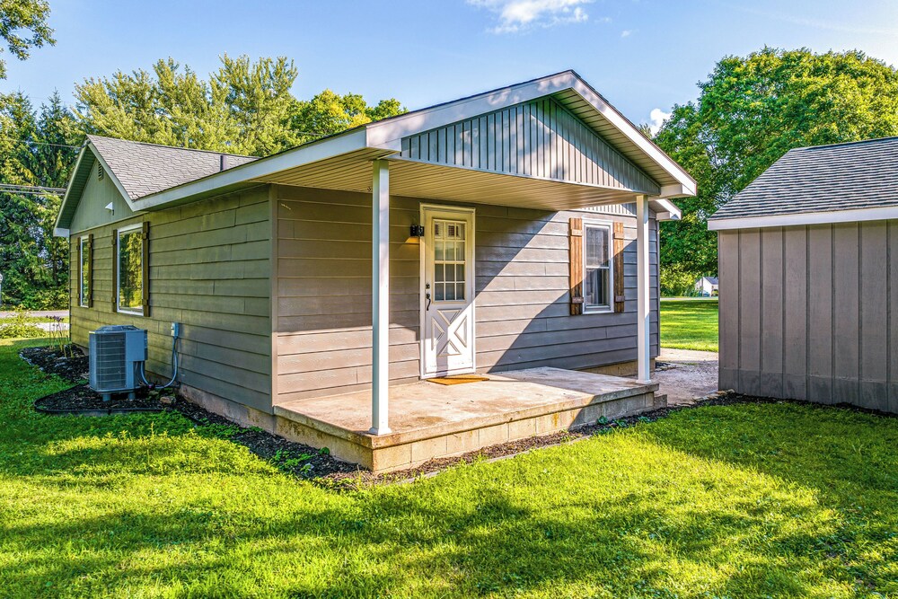 Pet-friendly Indiana Home w/ Porch, Near Downtown! - Property Image 7