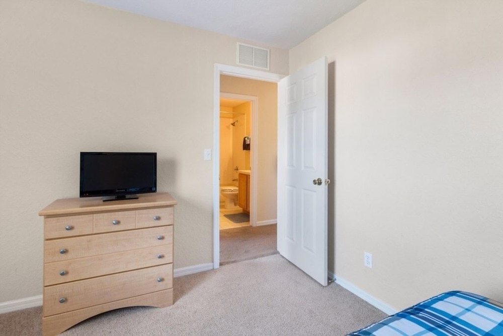 4br Townhome At Regal Oaks Resort Close To Disney 4 Bedroom Townhouse