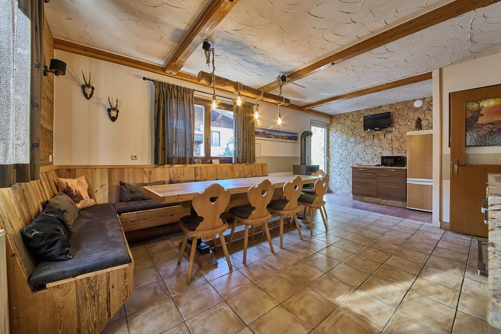 Apartments Enzian