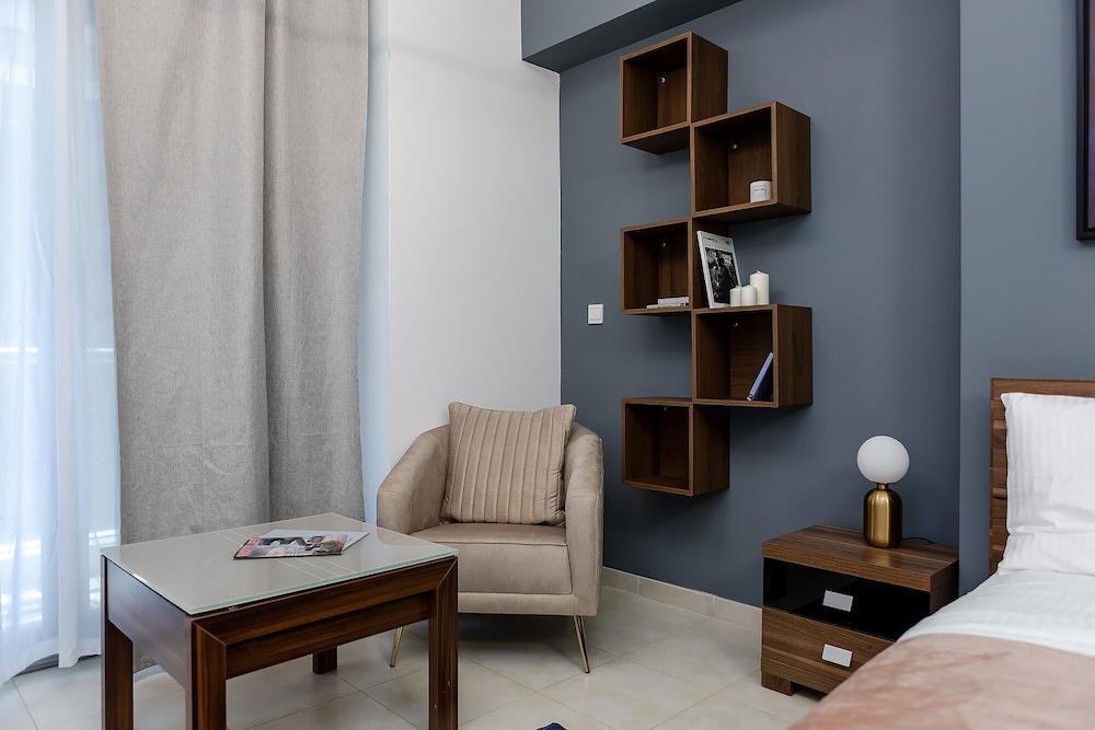apartment executive tower