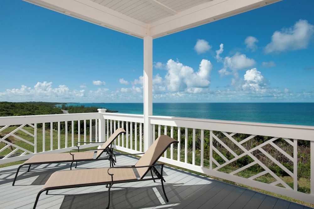 Tropical Paradise: Secluded Villa With Private Beachfront, photo 2
