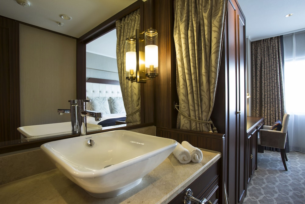 Kyoto Century Hotel 82