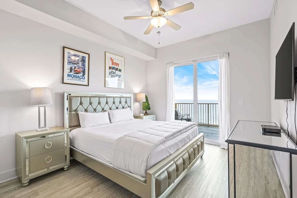 Salt and Shore Escape Sleeps 7