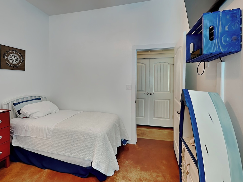 Sea Monkee by Silver Sands Vacation Rentals