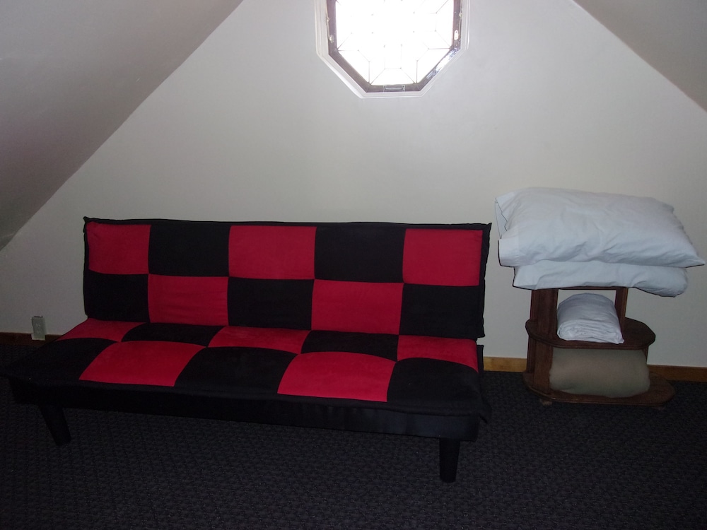 Embers Lodge and Cabins