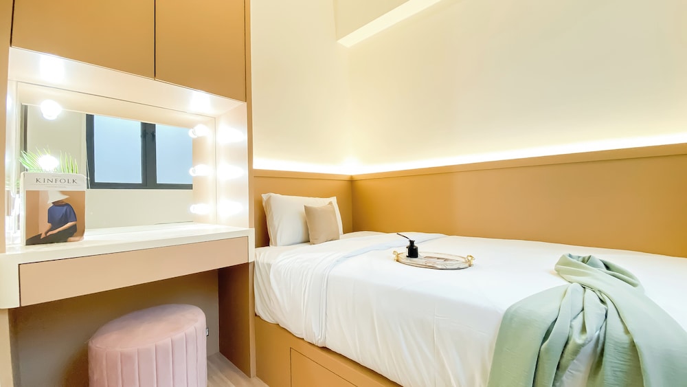 Best Deal and Strategic 3BR Apartment Sky House BSD