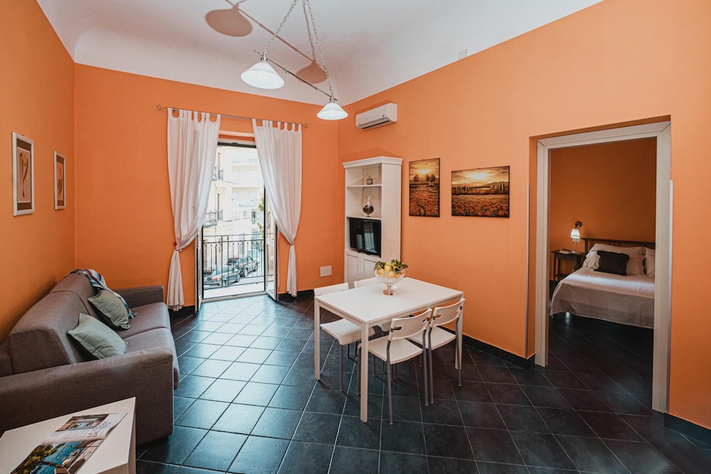 Moro Holiday Homes - Casa Giglio photo 4