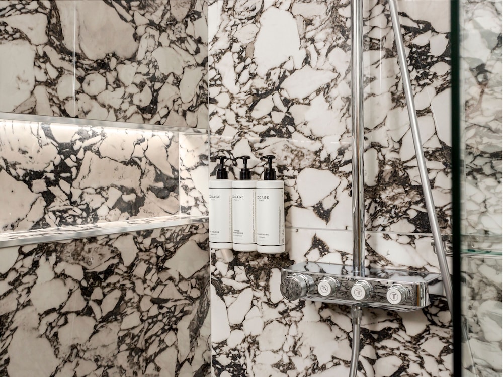 Merveil Luxury Suites - Grenelle I-II