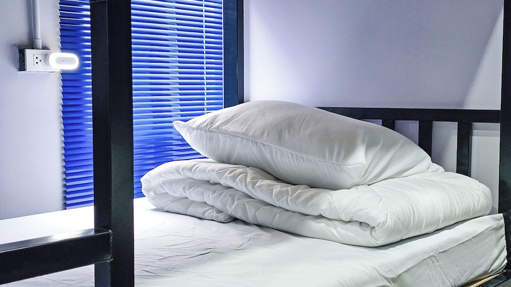 Today sleep hostel