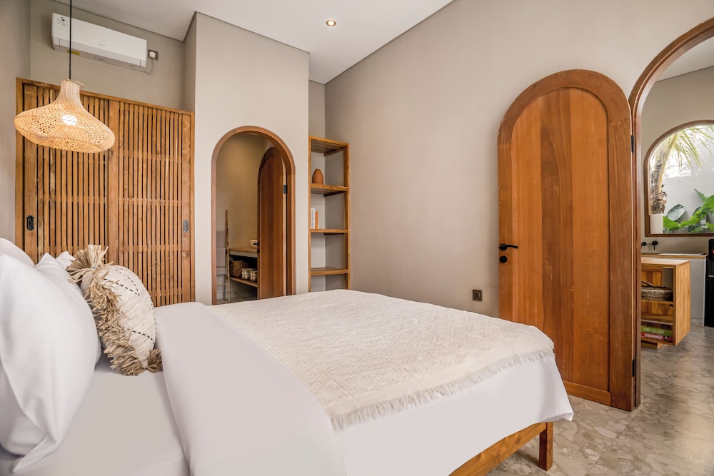 Villa Bayu by Alfred in Bali view 3