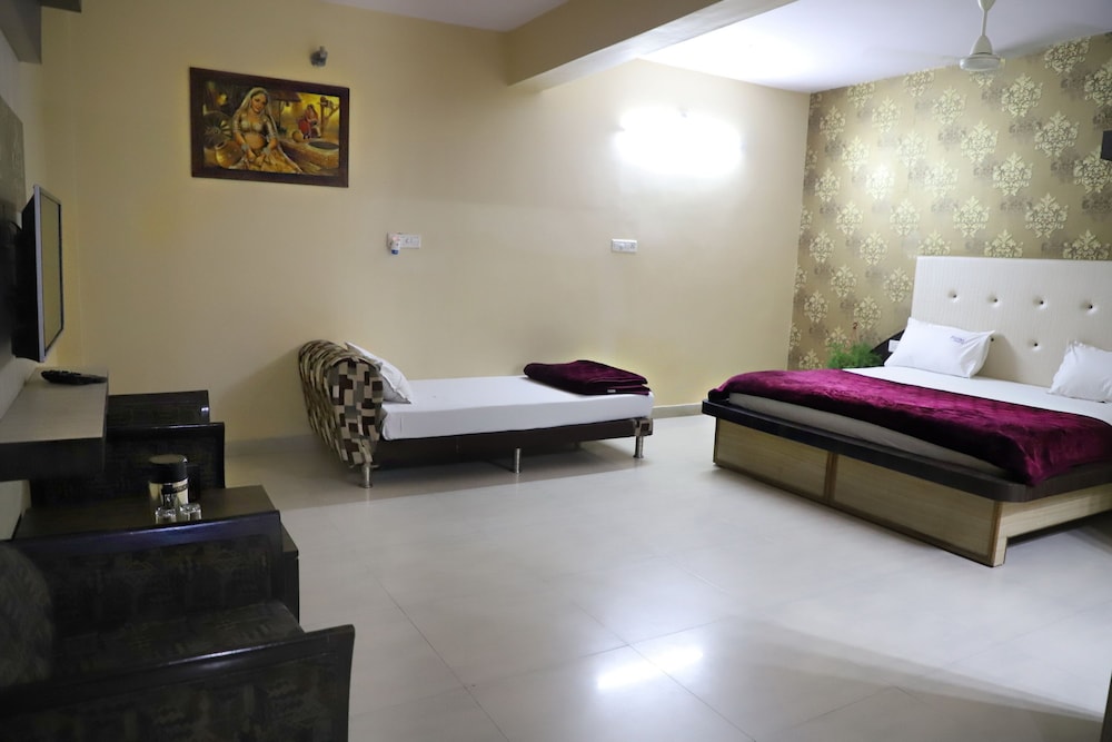 Exotika Express Resort