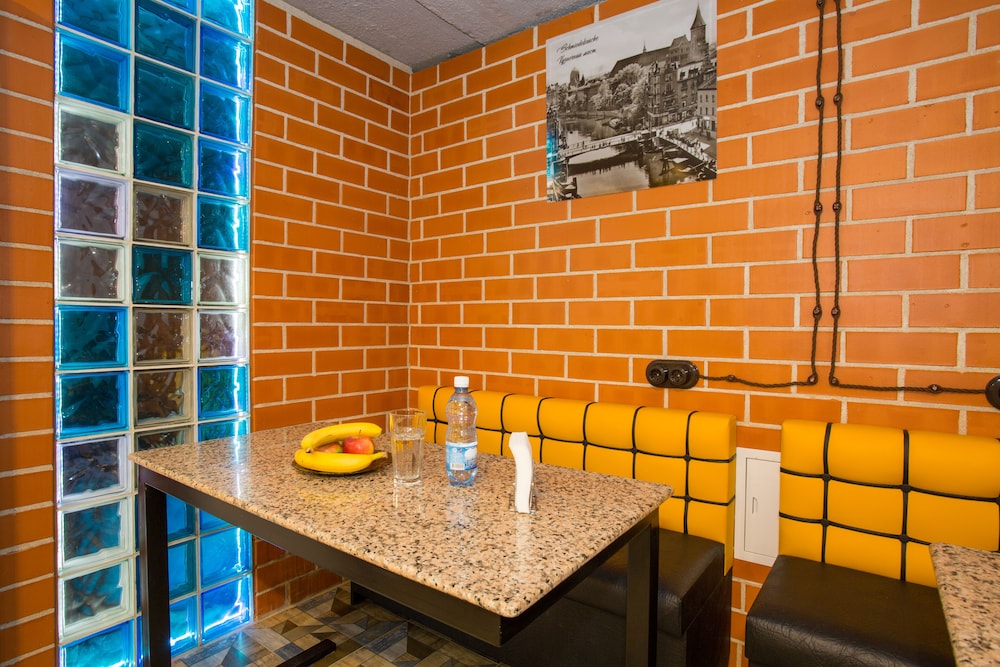 «Very center» hostel