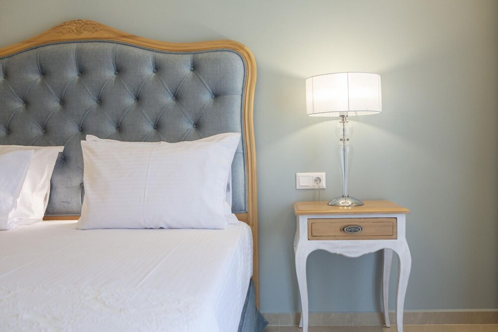 VK Luxury Suites - Private Parking - Adults Only photo 4