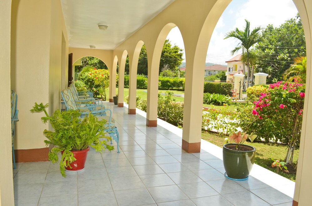Cindys Villa